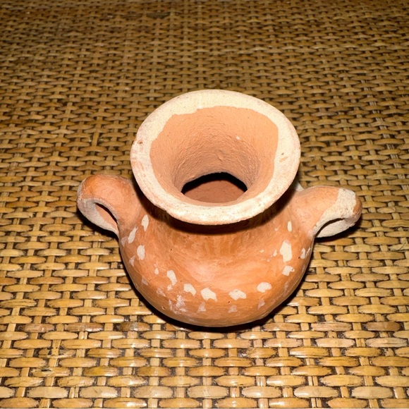 Primitive Style Small Hand Painted Spotted Clay Jug Handles 2.5" Tall Brown - Picture 2 of 8